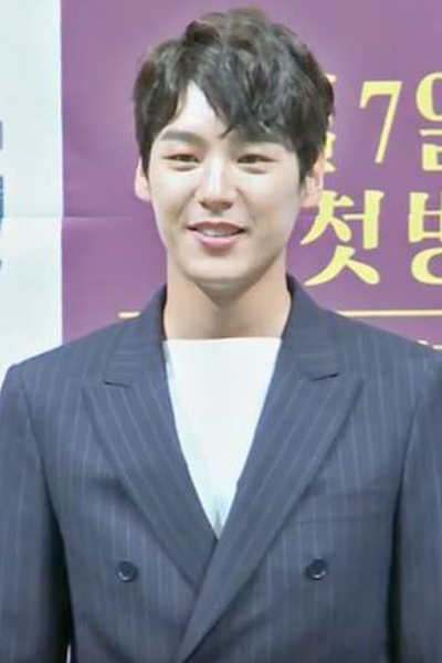 Watch the latest show A Desperate Pursuit with English subtitles for free in Asiaflix