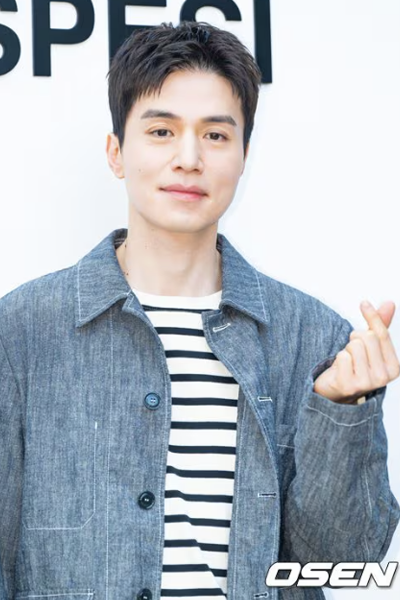 Watch the latest show Divorce Insurance with English subtitles for free in Asiaflix