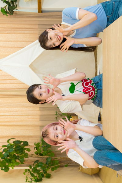 Watch the latest show IU's Homebody Signal with English subtitles for free in Asiaflix