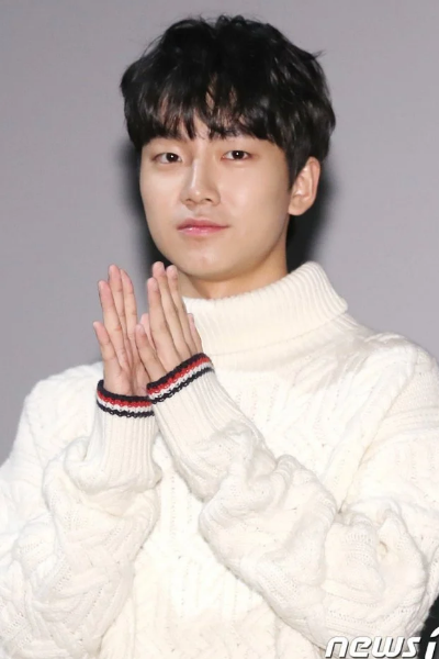 Watch the latest show Pleasant Outcast with English subtitles for free in Asiaflix